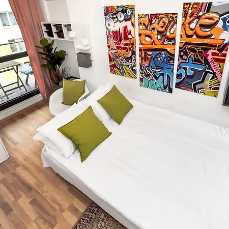 Lumina Comfortable With Balcony * ורשה