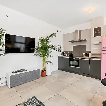 아파트 Lumina Comfortable With Balcony