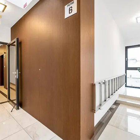 דירה Lumina Comfortable With Balcony